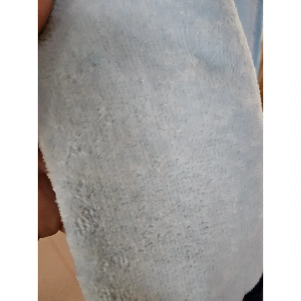 Lacoste Izod Beach Towel NWT On Hanger. Blue W Ivonic Alligator. Preppy